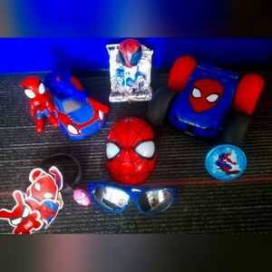 Spider-Themed Kids Toy Set - Red and Blue #set of 10 pieces